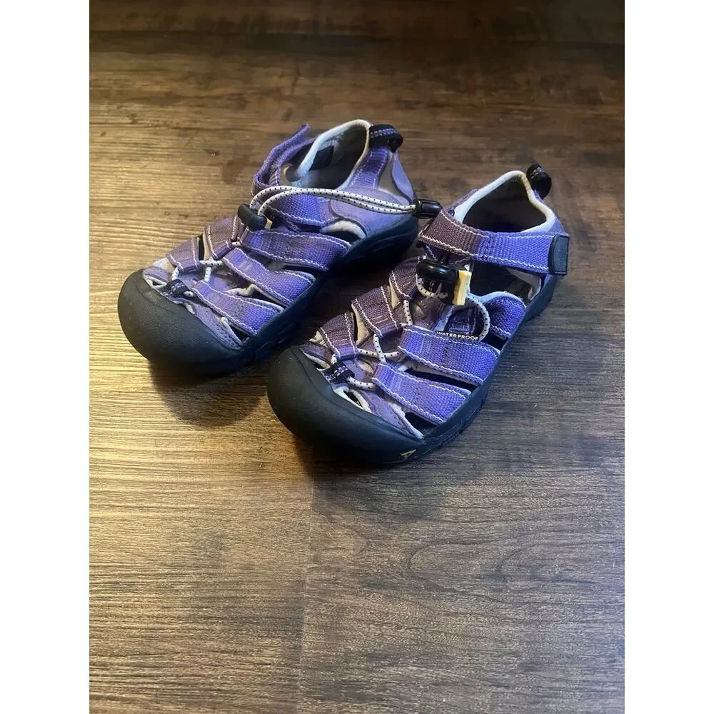 Girls Keen Sandals Size 1 – Purple Hiking/Water Shoes